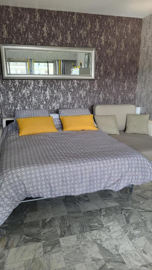 Chaleureux Appart 2 Pieces Entierement Renove. Apartment Saint-Laurent-du-Var Exterior photo